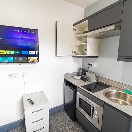 Impeccable 1-bed In Birmingham